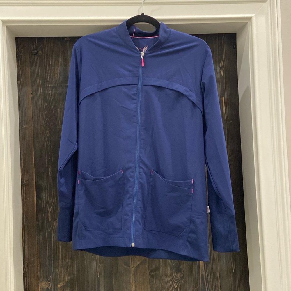 Small navy Smitten scrub jacket